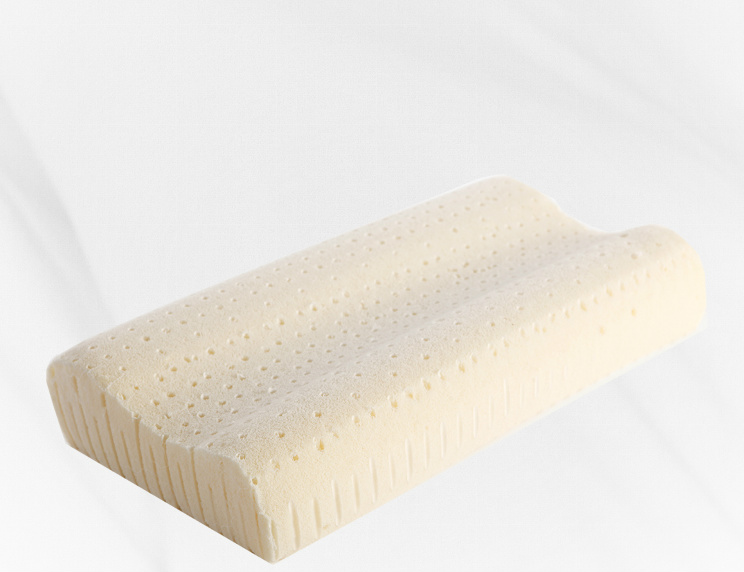 转而采用大数据抓取与实地暗访相结合的硬核评测模式