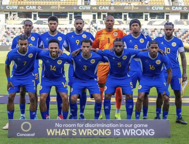 中国男足迎战世界杯劲旅库拉索 磨合难题成关键