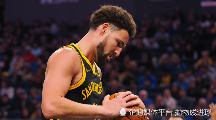 克莱·汤普森加盟独行侠两年后遭遇职业生涯低谷