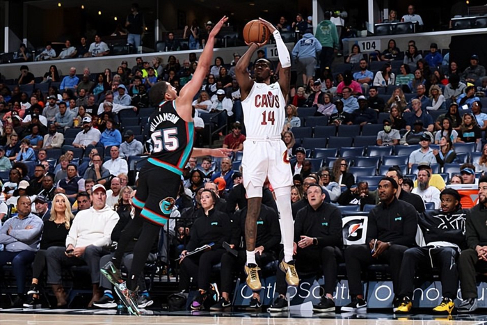 埃利斯加盟骑士后全面爆发 现场数据展现顶级