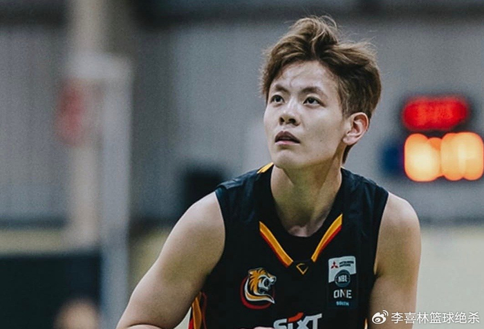 杨舒予首发出战砍33分 带领墨尔本老虎女篮力克